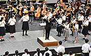 記事「一流の音楽体験に中学生が感動！東京フィルコンサート♪」の画像