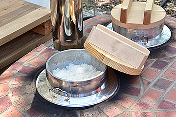 「羽釜で炊いた与板産コシヒカリ」の画像