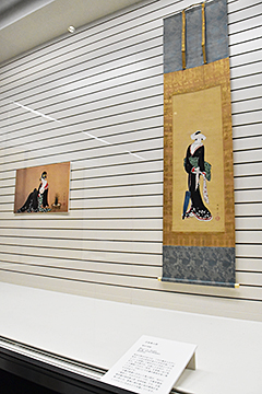 「浮世絵師・喜多川歌麿の肉筆の「立姿美人図」」の画像