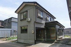売買価格：400万円