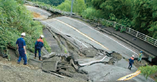 「新潟県中越沖地震発生」の画像