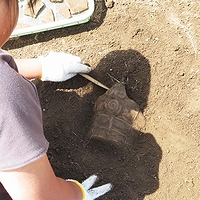 「縄文遺跡の発掘体験！」の画像