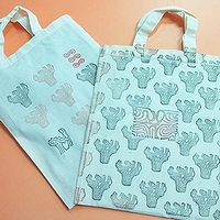 「自分でカスタマイズ！火焔土器スタンプトートバッグを限定販売」の画像