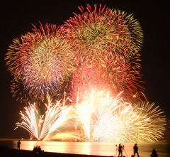 「海上大花火大会」の画像2