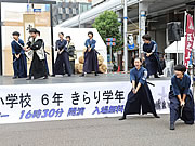 「阪之上小学校米百俵英語劇・出張伝統館」の画像