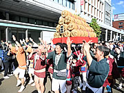 「米百俵みこし」の画像