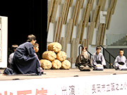 「阪之上小学校米百俵英語劇」の画像