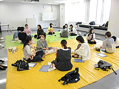 「子育てサロン0歳さんの会」の画像