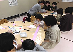 「栃尾地域図書館の工作教室」の画像