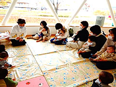 「親子で楽しむ絵本術講座」の画像