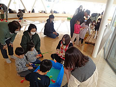 「昔遊びを楽しもう」の画像
