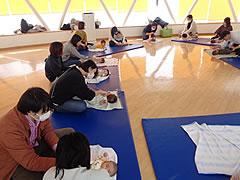 「パパママ講座『ベビーマッサージ』」の画像