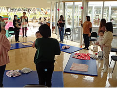 「産後ママ講座『赤ちゃんとママの産後いきいき体操』」の画像