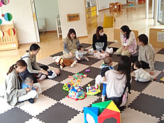 「わいわいおしゃべり会・子育て相談」の画像