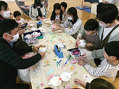 「つくって遊ぼう」の画像