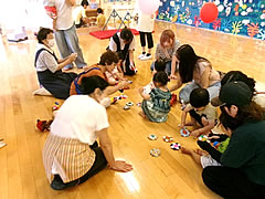 「おばあちゃんと遊ぼう」の画像