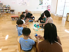 「つくって遊ぼう」の画像