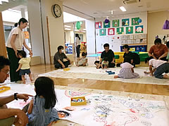 「のびのびぐるぐる～おえかきたいけん～」の画像