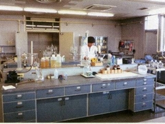 「水質試験室」の画像