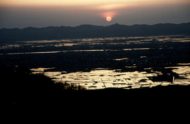 「落日の西山連峰」の画像
