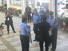「街頭広報」の画像1