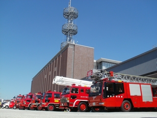 「消防車両の紹介」の画像