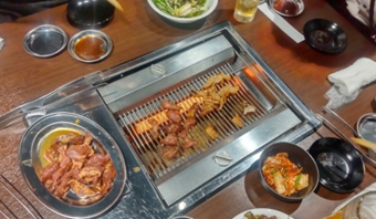 「大衆焼き肉きらく長岡」の画像2