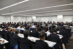 「議員協議会の様子」の画像