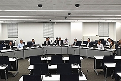「大河津分水・長岡東西道路整備推進特別委員会の様子」の画像