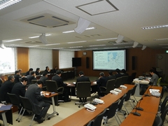 敦賀市原子力防災の説明を受ける市町村研究会