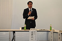 「幹事の中原新潟市長のあいさつ」の画像
