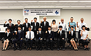 記事「官民協働で人材育成!学生8人を海外派遣」の画像