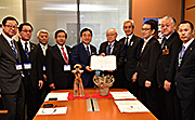 記事「火焔型土器を聖火台に!五輪組織委に要望」の画像