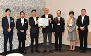 記事「地元への思いに感謝!明治安田生命が寄付金を贈呈」の画像
