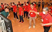 記事「eスポーツ普及へ スポーツ推進委員が体験会」の画像