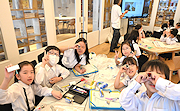 記事「テクノロジー×デザイン NTT東日本と造形大が小学生に授業」の画像