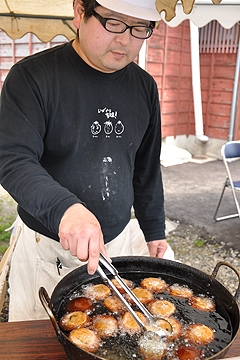 「寺泊の揚げまんじゅう」の画像