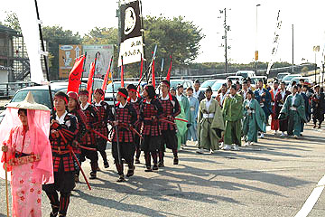 「総勢約500人の「越後長岡時代行列」」の画像