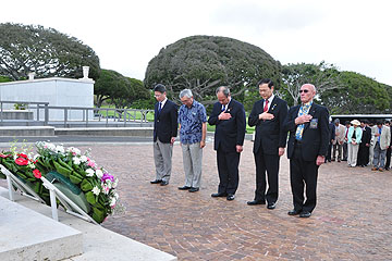 「パンチボウル（国立太平洋記念墓地）を訪問」の画像