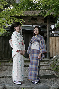 「和服で散策してみては」の画像