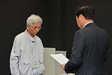 「市長から嘱託状を交付。」の画像