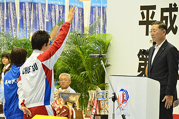「宮崎緑さんと星野重明さんによる選手宣誓」の画像