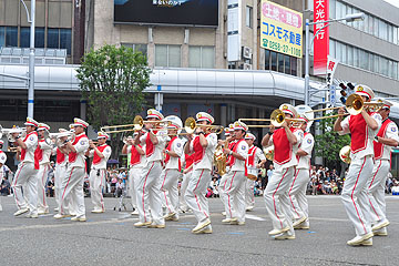 「長岡市消防音楽隊によるドリル演奏」の画像