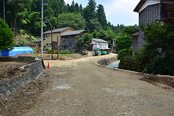 「乙吉町では少しずつ復旧作業が進んでいます」の画像