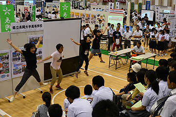 「長岡大手高校の“大手体操”」の画像