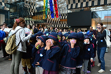 「見学に来ていた東光幼稚園の子どもたちも参加」の画像