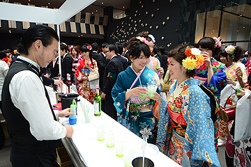 「ナカドマはオープンカフェに」の画像