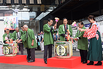「「越後長岡酒の陣　美味しい酒にアオーレ」を開催」の画像