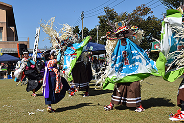 「伝統芸能「鹿子踊り」」の画像