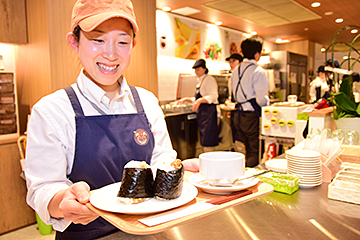 「タニタカフェにおにぎりが新登場」の画像